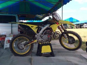 suzuki-rm-z250_2