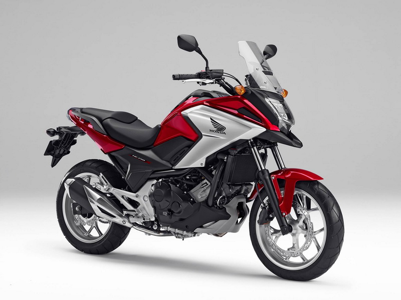 16MY NC700X