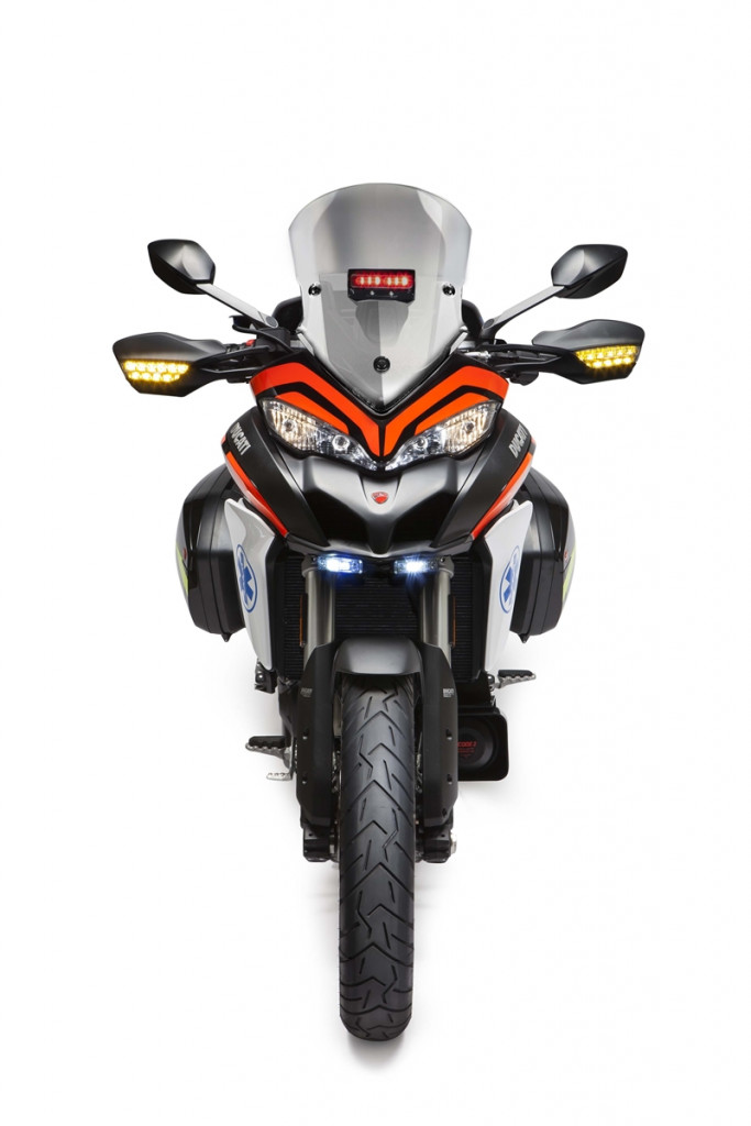 Ducati-Multistrada-1200-Moto-EMT-Pikes-Peak-01