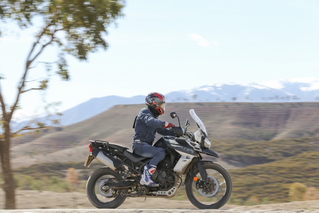 Pon-Tiger 800 XCA Press Ride _8