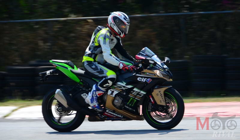 Pon-Kawasaki-ZX-10R_1
