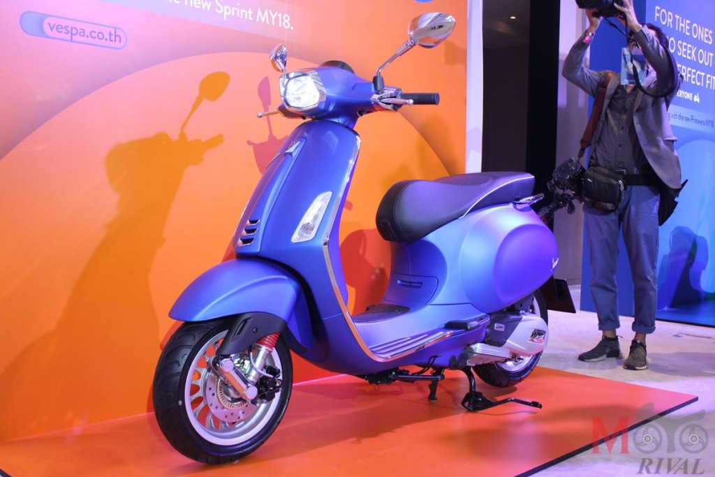 2018-vespa-sprint-matt-blu-apaco-02