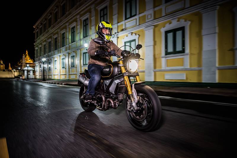 1st-impression-ducati-scrambler-1100-by-motorival-06