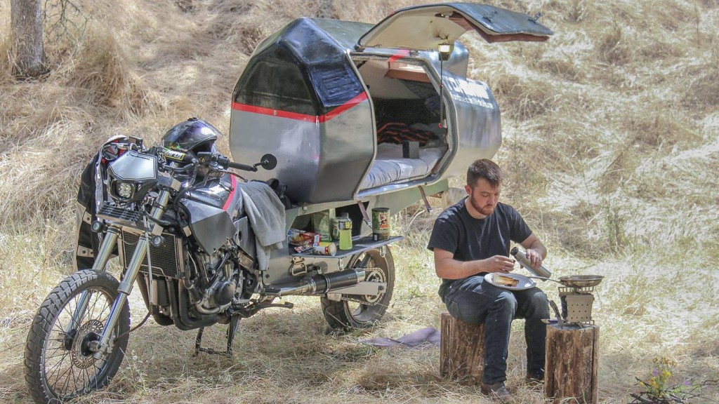 honda-cbr1000f-motohome-student-project-03