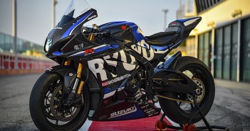 เปิดตัว Suzuki GSX-R1000R “RYUYO” Edition แฟริ่งคาร์บอน, ท่อโยชิฯ, 212 แรงม้า จำนวนจำกัดเพียง 20 คันบนโลกเท่านั้น 2018-suzuki-gsx-r1000r-ryuyo-06