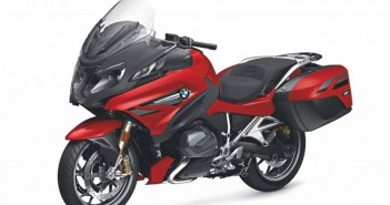 เปิดตัว 2019 BMW R1250RT เปลี่ยนเครื่องใหม่แรงขึ้นทุกย่าน พร้อมอัพเกรดระบบอิเลกทรอนิกส์เสริมความสะดวกในการใช้งานเต๋็มขัน 2019-bmw-r1250rt-studio-01