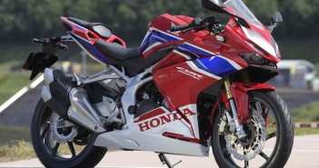 Honda Japan เปิดตัว 2019 CBR250RR สีใหม่ “Endurance Tri-Color” แรงบันดาลใจจากตัวแข่งบิดอึด “CBR1000RRW – Race Bike” 2019-honda-cbr250rr-hrc-endurance-color-scheme-01
