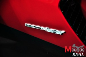 Lamborghini-Aventador-LP750-4_33