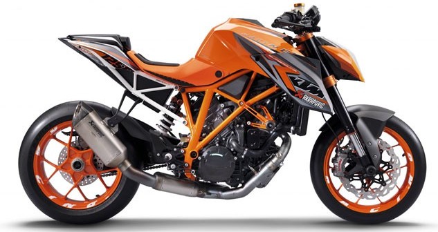 2014-ktm-1290-super-duke-r_1