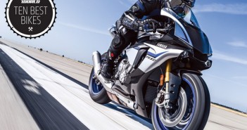 2015-Yamaha-YZF-R1M-LEAD