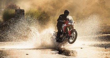CRF1000L-AfricaTwin_02