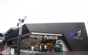 Honda-Bigwing-Ubon_2