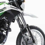 2015-Kawasaki-Dtracker-150_08