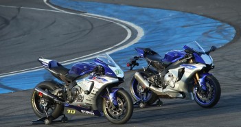 2015-R1-BRIC-Superbikes_4