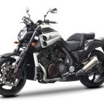 2015-Yamaha-VMAX-Carbon_resize