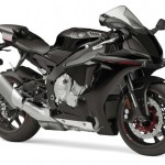 2015-Yamaha-YZF-R1-Black