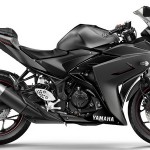 2016-Yamaha-R3_05