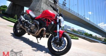 รีวิว-Ducati-Monster-821-(M821)_47