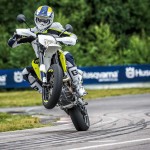 2016-Husqvarna-701-Supermoto_2