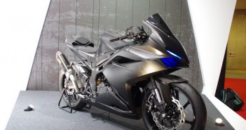 CBR250RR-2015-Tokyo-Motor-Show-TMCBlog_01