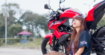 สัมภาษณ์ Biker สาวสวย สดใส น้องวีวี่ ว่าทำไมผู้หญิงถึงชอบขี่ Bigbike Interview-Biker-VWii_5