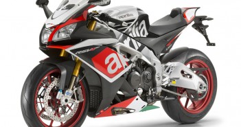 สนุกแน่ Aprilia เตรียมโดดร่วมวงตลาดรถคลาส 300-500cc 2015-Aprilia-RSV4_4