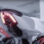 2016-MV-Agusta-Brutale-800_3