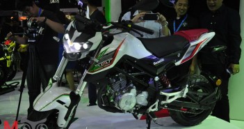 เปิดตัวแล้ว Benelli TNT135 (Tornado Naked T) ราคาไม่ถึง 6 หมื่น และ TNT Titanium 1130 Benelli-TNT135-TNT1130-Titanium_06
