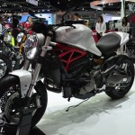 Ducati-Monster821-White-Pearl_5