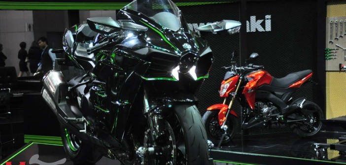 Kawasaki-Motor-Expo-2015_2