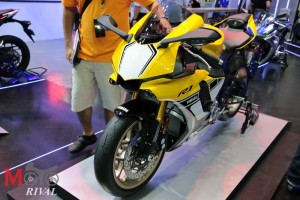 Yamaha-YZF-R1-SpeedBlock-2015-Motor-Expo_02