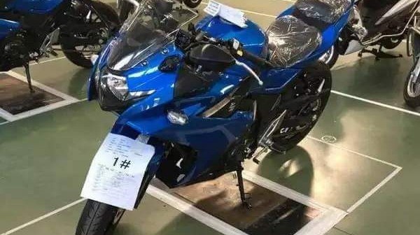 spyshot-suzuki-gsx-r250_3