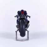 2016-Yamaha-YZF-R1-World-Superbike-05