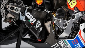 2016-Ducati-Desmosedici-Iannone29_4_resize