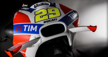 2016-Ducati-Desmosedici-Iannone29_5_resize