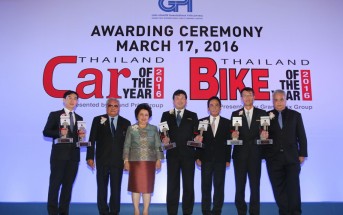 Yamaha-Bike-of-the-Year-2016_1