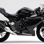 2016-Kawasaki-Ninja250SL_Black_1