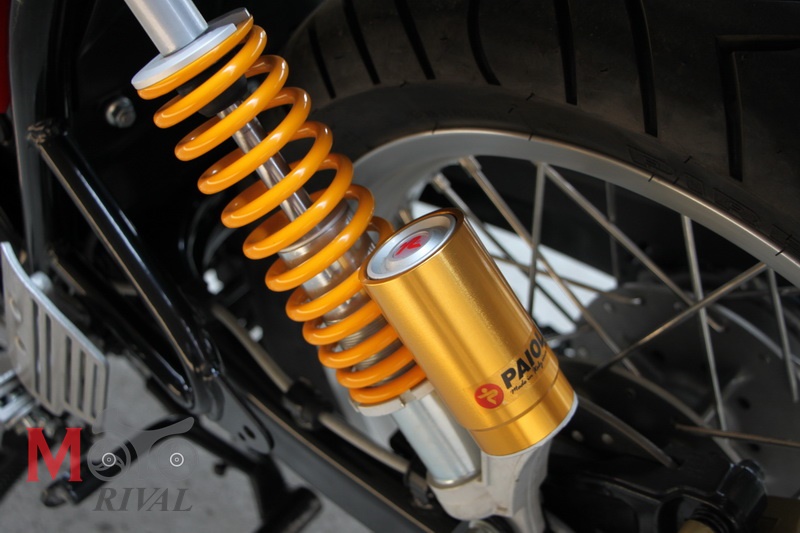 Royal-Enfield-Continental-GT-Shock_2