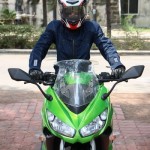 Kawasaki-Ninja1000-Riding-Position_15