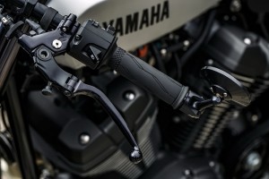 Yamaha-Yard-Built-XV950-Speed-Iron_06
