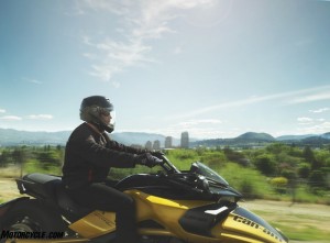 Can-Am-Spyder-F3S-08