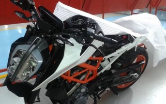 Next-Gen-KTM-Duke-390-spy-shot