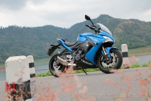 Suzuki-GSX-S1000f_03