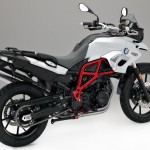 2017-BMW-Motorrad-F700-GS-12