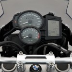 2017-BMW-Motorrad-F700-GS-16