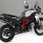 2017-BMW-Motorrad-F800-GS-11