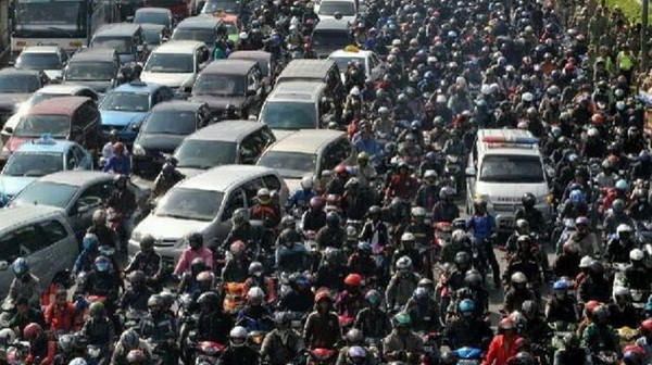 traffic-jam-indonesia_resize