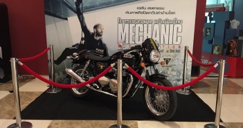 ชม The Mechanic: Resurrection (2) ลุ้นชิง Triumph Thruxton 900 ฟรี ในเครือ Major, EGV Thruxton900-Mechanic