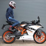 KTM-RC250-Riding-Position_1