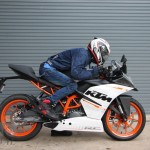 KTM-RC250-Riding-Position_2